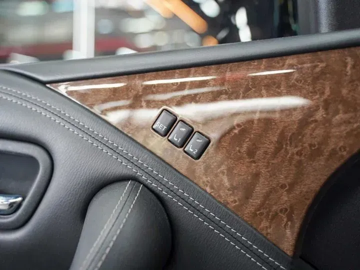 2016 Infiniti QX80 5.6L 398HP V8 7AT,autocango,china used car exporter,china ev exporter,chinese used car exporter,chinese used ev exporter