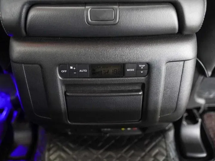 2016 Infiniti QX80 5.6L 398HP V8 7AT,autocango,china used car exporter,china ev exporter,chinese used car exporter,chinese used ev exporter