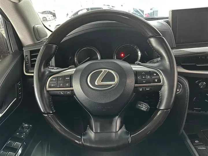 2019 Lexus LX 5.7L 367HP V8 8AT,autocango,china used car exporter,china ev exporter,chinese used car exporter,chinese used ev exporter