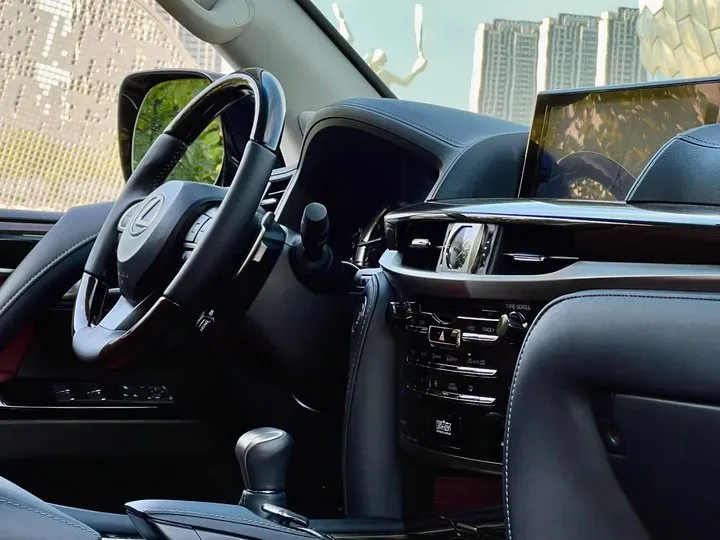 2019 Lexus LX 5.7L 367HP V8 8AT,autocango,china used car exporter,china ev exporter,chinese used car exporter,chinese used ev exporter