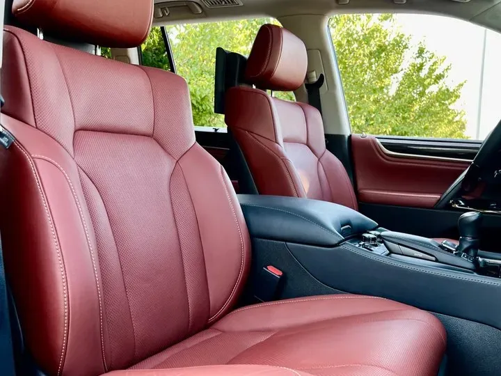 2019 Lexus LX 5.7L 367HP V8 8AT,autocango,china used car exporter,china ev exporter,chinese used car exporter,chinese used ev exporter