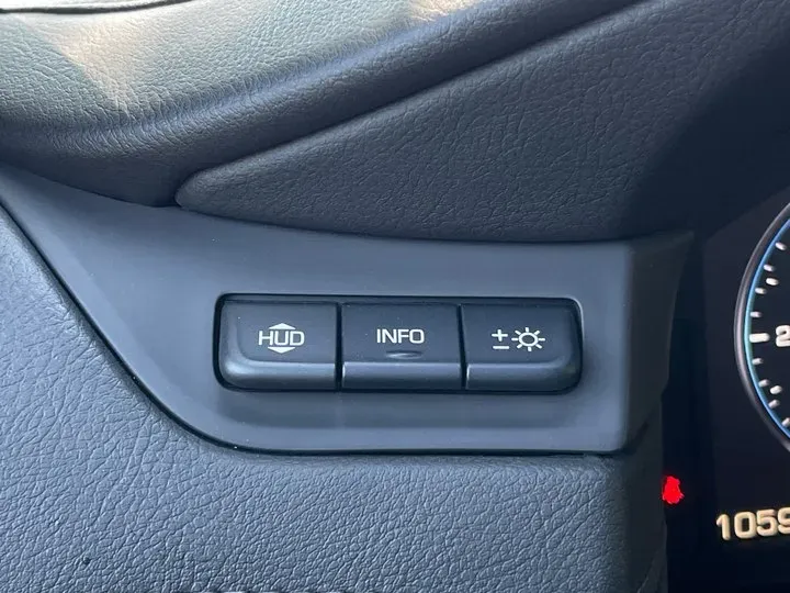 2013 Cadillac ESCALADE 6.2L 409HP V8 6AT,autocango,china used car exporter,china ev exporter,chinese used car exporter,chinese used ev exporter