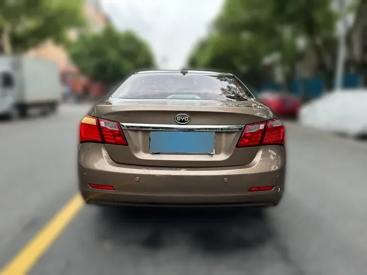 2012 BYD G6 1.5T 154HP L4 6MT,autocango,china used car exporter,china ev exporter,chinese used car exporter,chinese used ev exporter