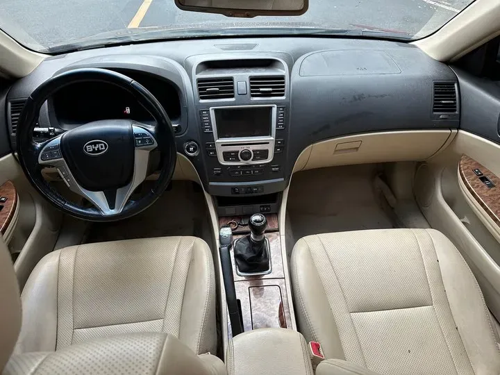 2012 BYD G6 1.5T 154HP L4 6MT,autocango,china used car exporter,china ev exporter,chinese used car exporter,chinese used ev exporter