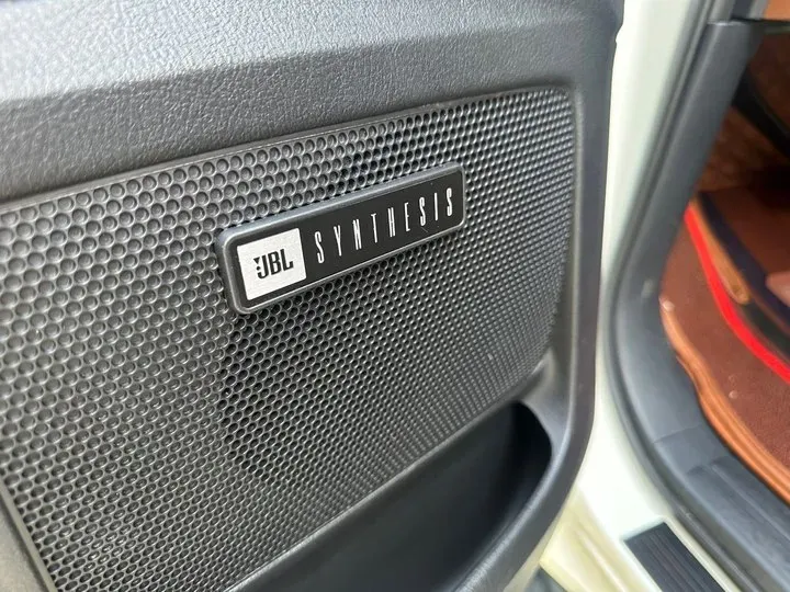 2010 Toyota Sequoia 5.7L 386HP V8 6AT,autocango,china used car exporter,china ev exporter,chinese used car exporter,chinese used ev exporter