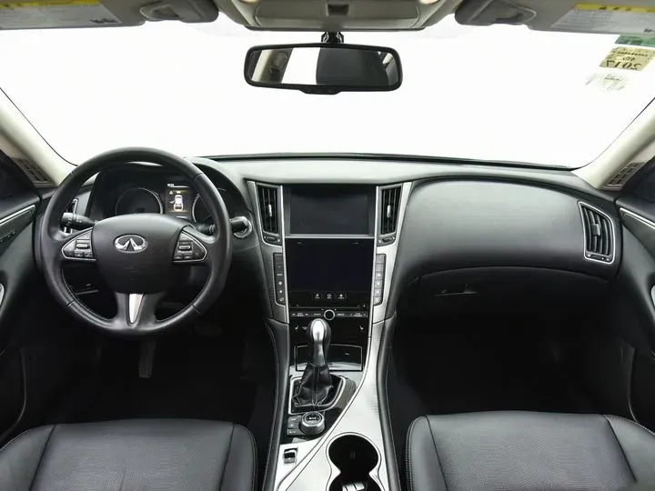 2014 Infiniti Q50 3.7L 351HP V6 7AT,autocango,china used car exporter,china ev exporter,chinese used car exporter,chinese used ev exporter