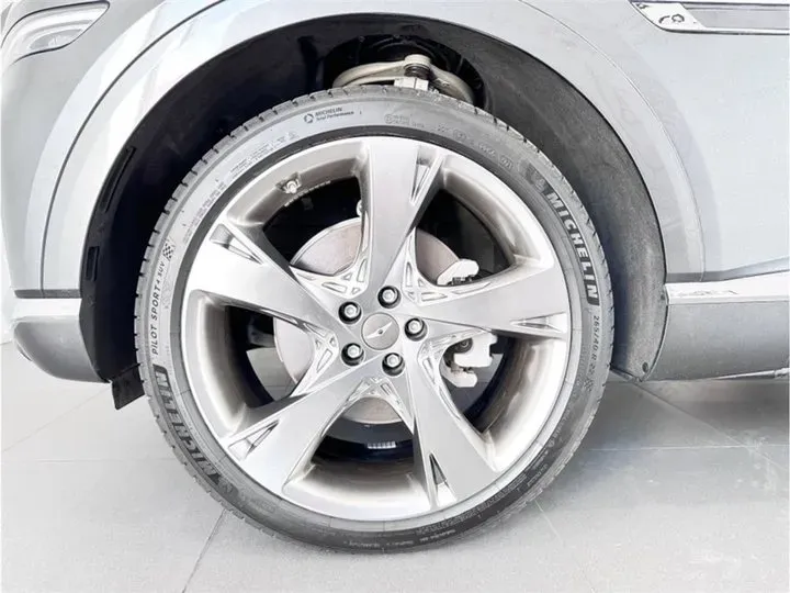 2021 Genesis GV80 2.5T 304HP L4 8AT,autocango,china used car exporter,china ev exporter,chinese used car exporter,chinese used ev exporter