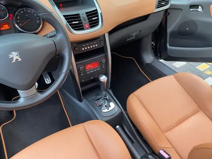 2013 Peugeot 207 1.6L 120HP L4 4AT,autocango,china used car exporter,china ev exporter,chinese used car exporter,chinese used ev exporter