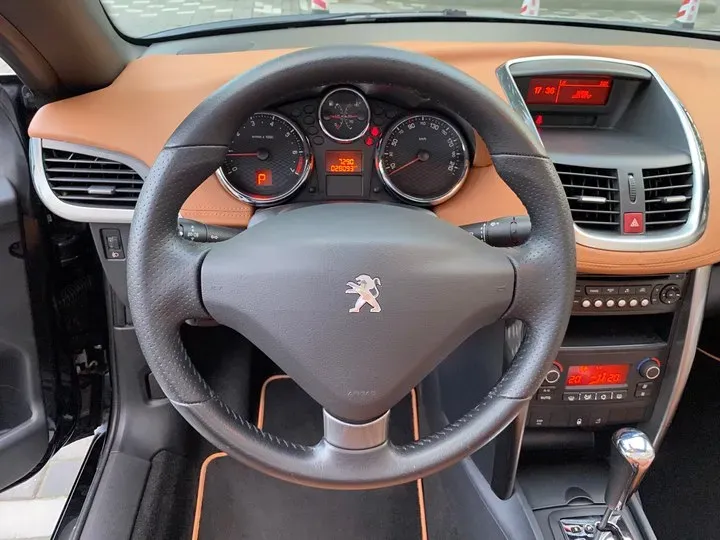 2013 Peugeot 207 1.6L 120HP L4 4AT,autocango,china used car exporter,china ev exporter,chinese used car exporter,chinese used ev exporter