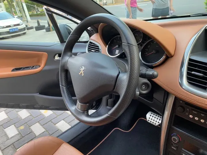 2013 Peugeot 207 1.6L 120HP L4 4AT,autocango,china used car exporter,china ev exporter,chinese used car exporter,chinese used ev exporter