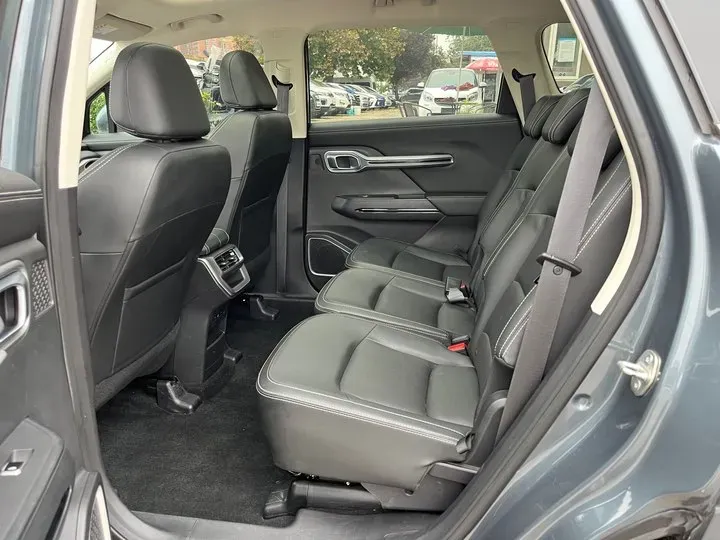 2020 Geely Okavango 1.8T 184HP L4 7DCT,autocango,china used car exporter,china ev exporter,chinese used car exporter,chinese used ev exporter