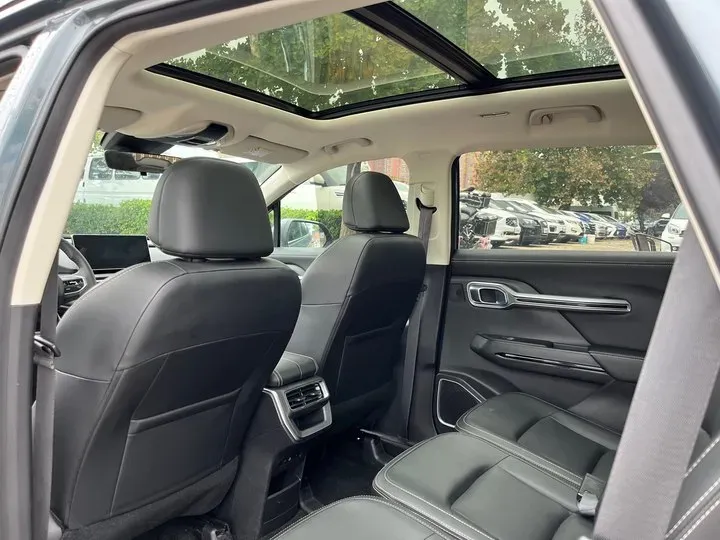 2020 Geely Okavango 1.8T 184HP L4 7DCT,autocango,china used car exporter,china ev exporter,chinese used car exporter,chinese used ev exporter