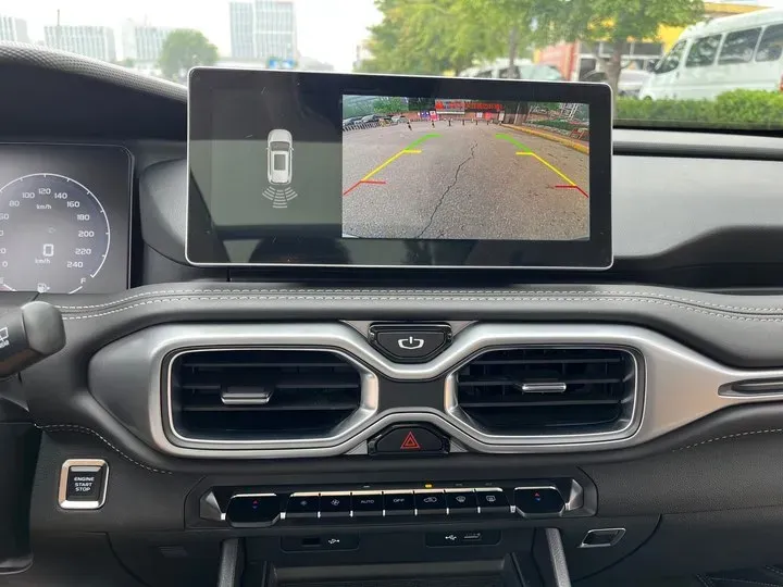 2020 Geely Okavango 1.8T 184HP L4 7DCT,autocango,china used car exporter,china ev exporter,chinese used car exporter,chinese used ev exporter