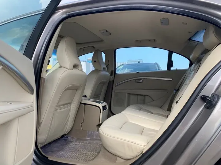 2012 Volvo S80L 2.0T 203HP L4 6DCT,autocango,china used car exporter,china ev exporter,chinese used car exporter,chinese used ev exporter