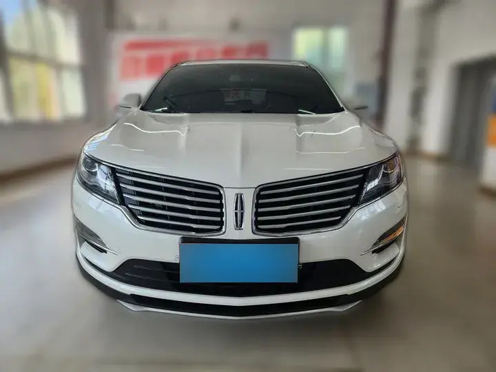 2018 Lincoln MKC 2.0T 203HP L4 6AT