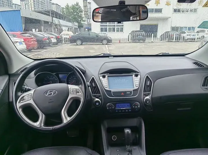 2015 Hyundai ix35 2.0L 160HP L4 6AT,autocango,china used car exporter,china ev exporter,chinese used car exporter,chinese used ev exporter