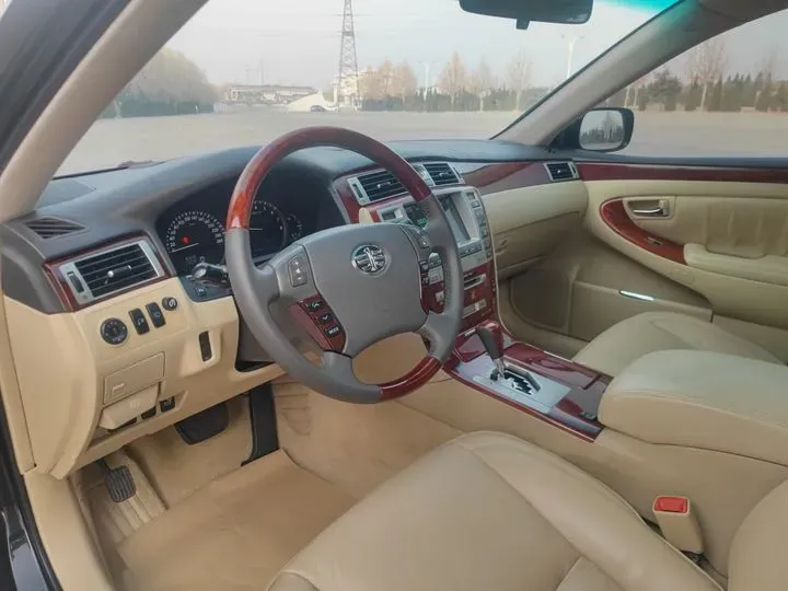 2009 HongQi ShengShi 4.3L 280HP V8 6AT,autocango,china used car exporter,china ev exporter,chinese used car exporter,chinese used ev exporter