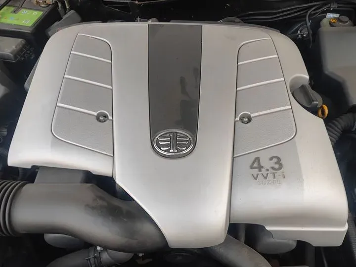 2009 HongQi ShengShi 4.3L 280HP V8 6AT,autocango,china used car exporter,china ev exporter,chinese used car exporter,chinese used ev exporter