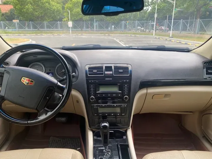 2011 Geely EC8 2.0L 136HP L4 4AT,autocango,china used car exporter,china ev exporter,chinese used car exporter,chinese used ev exporter