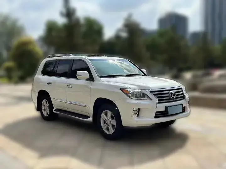 2013 Lexus LX 5.7L 367HP V8 6AT
