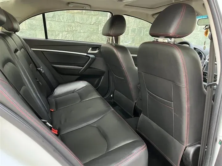 2015 Geely Emgrand 1.5L 109HP L4 5MT,autocango,china used car exporter,china ev exporter,chinese used car exporter,chinese used ev exporter