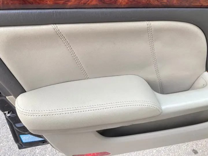 2004 Hyundai Grandeur 2.5L 222HP V6 4AT,autocango,china used car exporter,china ev exporter,chinese used car exporter,chinese used ev exporter