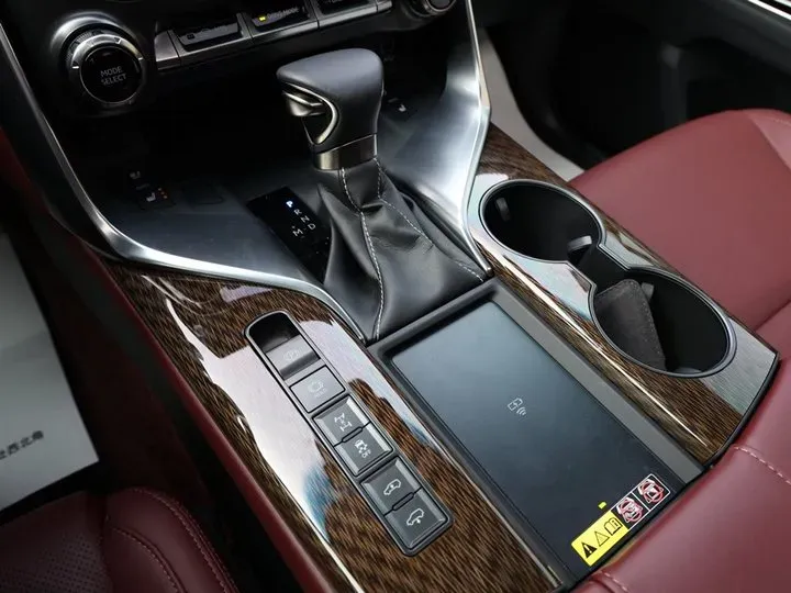 2009 Lexus LX 5.7L 367HP V8 6AT,autocango,china used car exporter,china ev exporter,chinese used car exporter,chinese used ev exporter