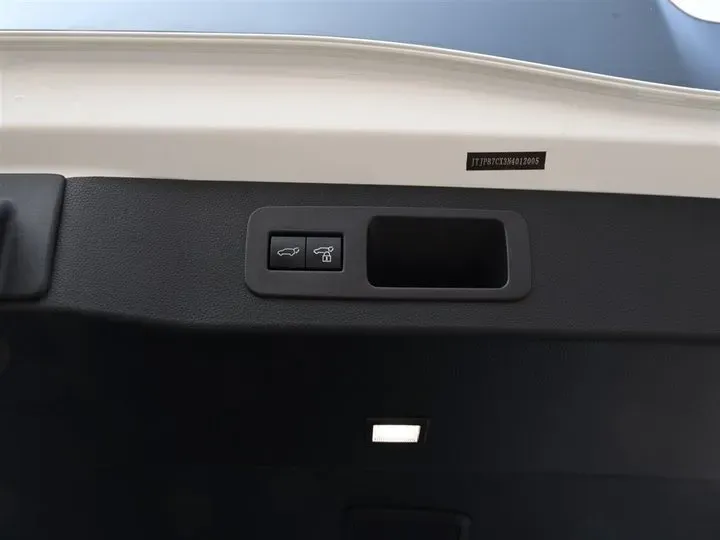 2009 Lexus LX 5.7L 367HP V8 6AT,autocango,china used car exporter,china ev exporter,chinese used car exporter,chinese used ev exporter