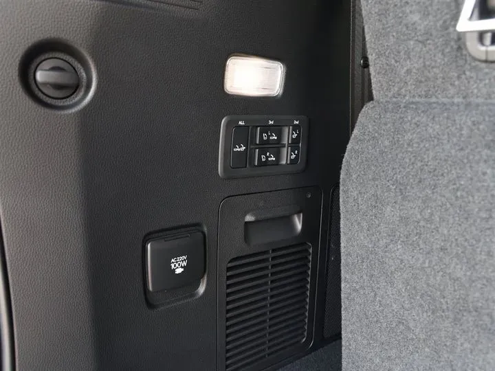 2009 Lexus LX 5.7L 367HP V8 6AT,autocango,china used car exporter,china ev exporter,chinese used car exporter,chinese used ev exporter