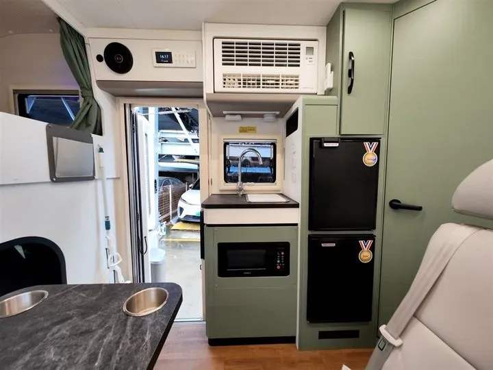 2022 MAXUS T90 RV 2.0T 218HP L4 8AT,autocango,china used car exporter,china ev exporter,chinese used car exporter,chinese used ev exporter