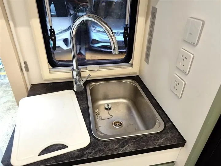 2022 MAXUS T90 RV 2.0T 218HP L4 8AT,autocango,china used car exporter,china ev exporter,chinese used car exporter,chinese used ev exporter