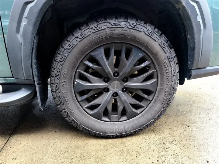 2022 MAXUS T90 RV 2.0T 218HP L4 8AT,autocango,china used car exporter,china ev exporter,chinese used car exporter,chinese used ev exporter