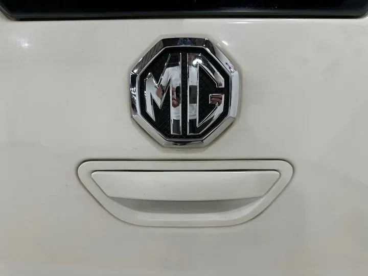 2015 MG 3SW 1.5L 109HP L4 5AMT,autocango,china used car exporter,china ev exporter,chinese used car exporter,chinese used ev exporter