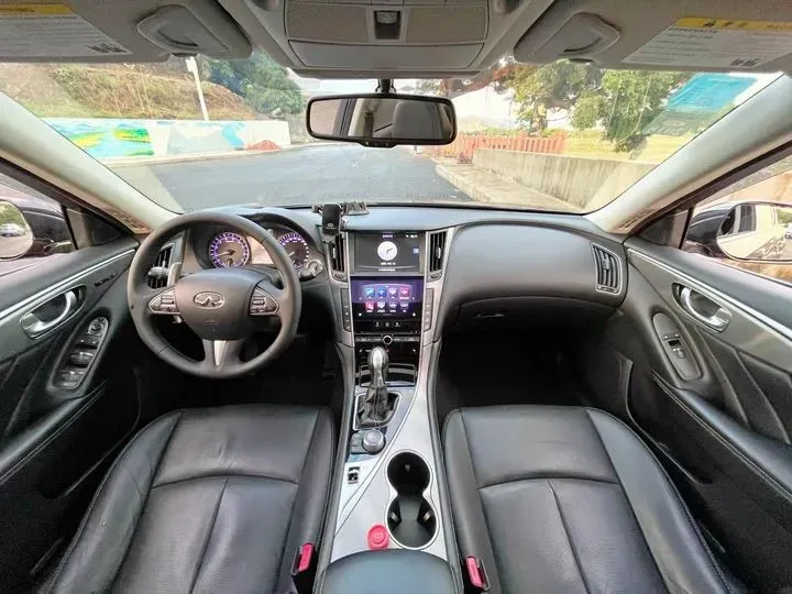 2014 Infiniti Q50 3.7L 351HP V6 7AT,autocango,china used car exporter,china ev exporter,chinese used car exporter,chinese used ev exporter