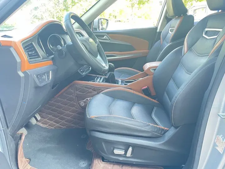 2017 Zotye T300 1.5L 112HP L4 5MT,autocango,china used car exporter,china ev exporter,chinese used car exporter,chinese used ev exporter