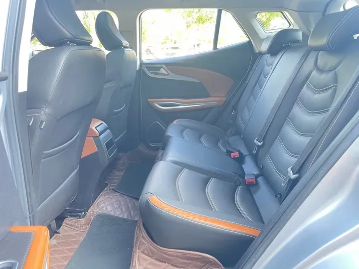 2017 Zotye T300 1.5L 112HP L4 5MT,autocango,china used car exporter,china ev exporter,chinese used car exporter,chinese used ev exporter