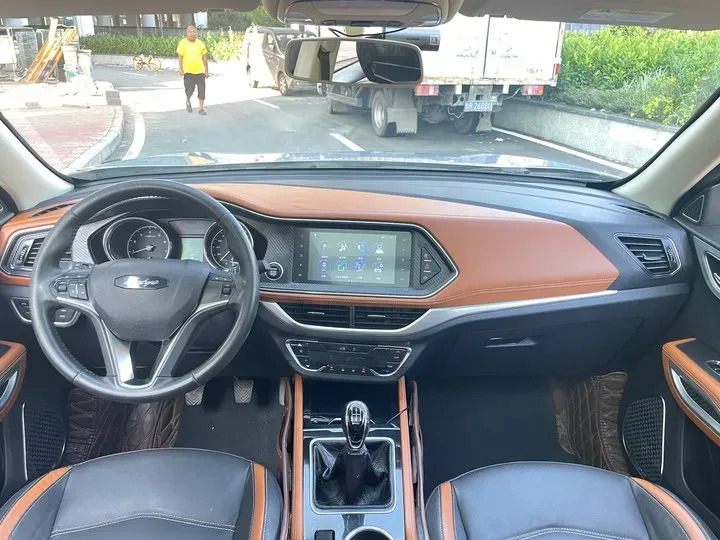 2017 Zotye T300 1.5L 112HP L4 5MT,autocango,china used car exporter,china ev exporter,chinese used car exporter,chinese used ev exporter