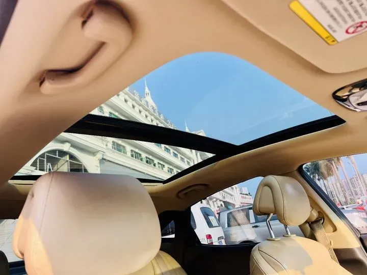 2011 Hyundai Azera 2.4L 180HP L4 6AT,autocango,china used car exporter,china ev exporter,chinese used car exporter,chinese used ev exporter