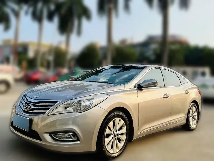 2011 Hyundai Azera 2.4L 180HP L4 6AT,autocango,china used car exporter,china ev exporter,chinese used car exporter,chinese used ev exporter