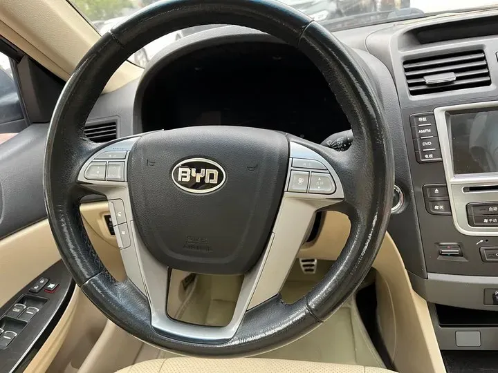 2013 BYD G6 1.5T 154HP L4 6MT,autocango,china used car exporter,china ev exporter,chinese used car exporter,chinese used ev exporter