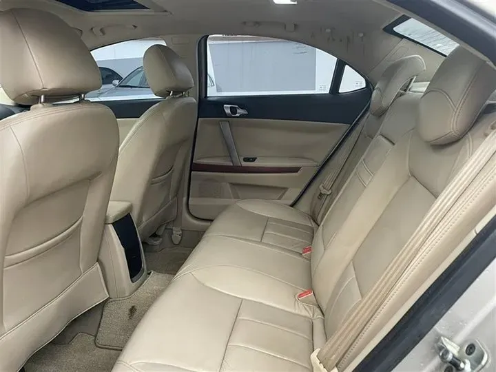 2010 Roewe 550 1.8L 133HP L4 5AT,autocango,china used car exporter,china ev exporter,chinese used car exporter,chinese used ev exporter