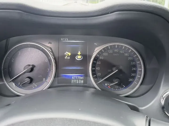 2017 Infiniti Q60 2.0T 211HP L4 7AT,autocango,china used car exporter,china ev exporter,chinese used car exporter,chinese used ev exporter