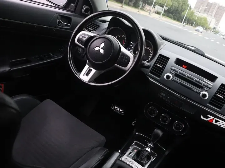 2008 Mitsubishi Lancer 2.0T 295HP L4 6DCT,autocango,china used car exporter,china ev exporter,chinese used car exporter,chinese used ev exporter