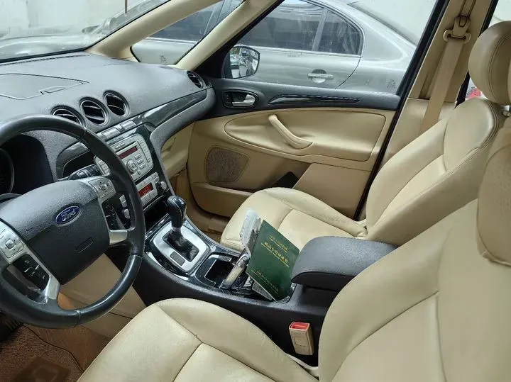 2008 Ford S-Max 2.3L 160HP L4 6AT,autocango,china used car exporter,china ev exporter,chinese used car exporter,chinese used ev exporter