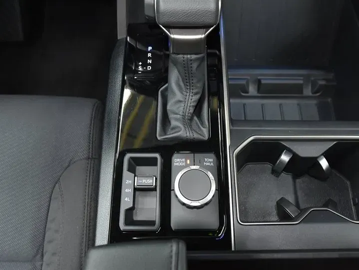 2022 JunTian YongMengZhe 3.5T 381HP V6 10AT,autocango,china used car exporter,china ev exporter,chinese used car exporter,chinese used ev exporter