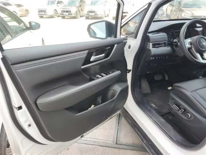 2022 Mitsubishi Airtrek BEV 71.8KWH,autocango,china used car exporter,china ev exporter,chinese used car exporter,chinese used ev exporter