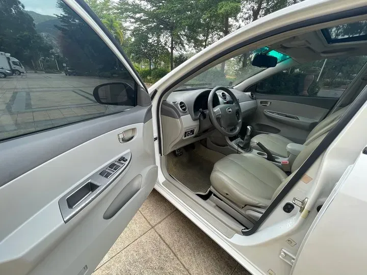 2011 BYD G3 1.5L 107HP L4 5MT,autocango,china used car exporter,china ev exporter,chinese used car exporter,chinese used ev exporter