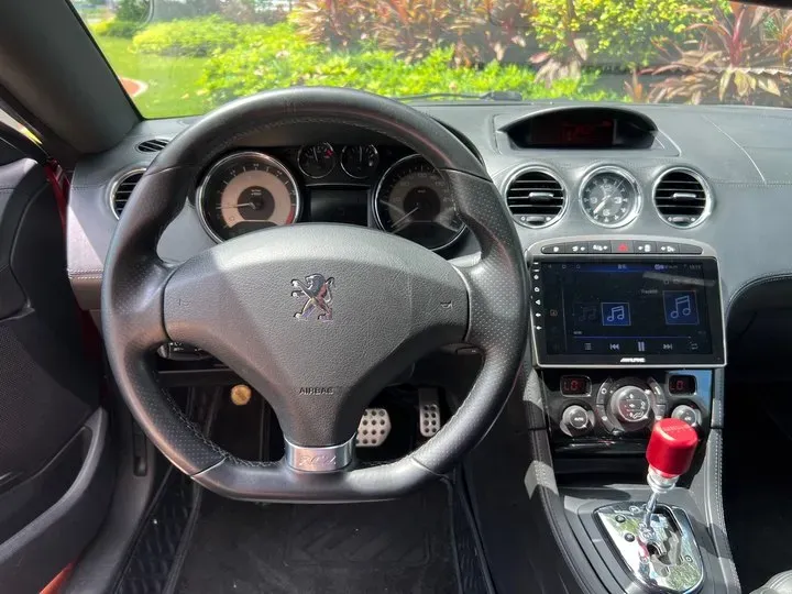 2011 Peugeot RCZ 1.6T 156HP L4 6AT,autocango,china used car exporter,china ev exporter,chinese used car exporter,chinese used ev exporter