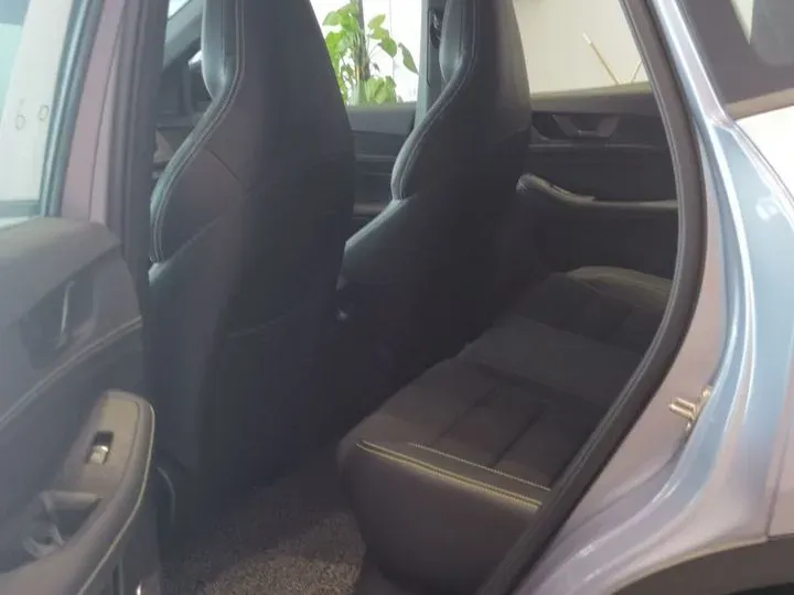 2022 Enovate ME5 Range Extended 98HP REEV 30.6KWH,autocango,china used car exporter,china ev exporter,chinese used car exporter,chinese used ev exporter