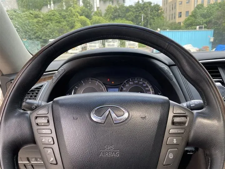 2013 Infiniti QX80 5.6L 398HP V8 7AT,autocango,china used car exporter,china ev exporter,chinese used car exporter,chinese used ev exporter